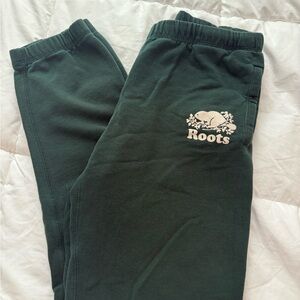 Roots Dark Green Sweatpants with Logo